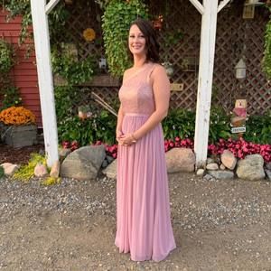 Meet your Posher, Katelyn